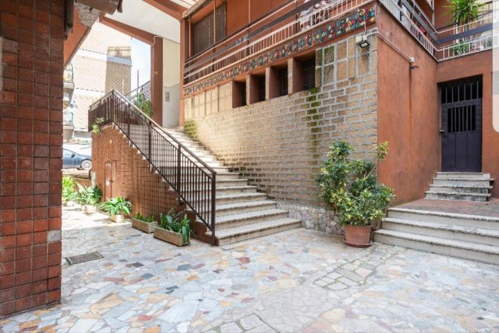 Home.sweet.rome Rom